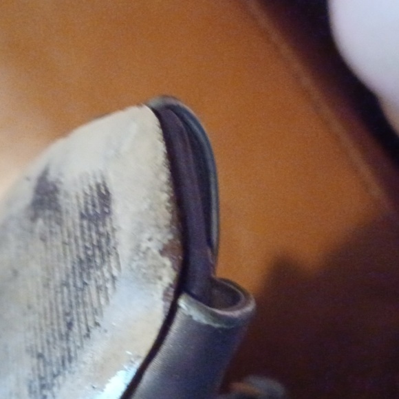 🌺BCBGirls Silver Strappy Heels - Picture 9 of 14